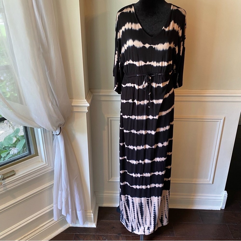 NWT Design History Tie Dye Maxi Dress